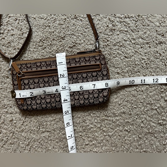 BRIGHTON convertible wristlet Wallet Card Organizer Canvas Heart Print Straps - Picture 8 of 15